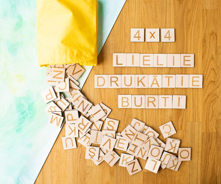 Lielie drukātie burti 4x4 cm